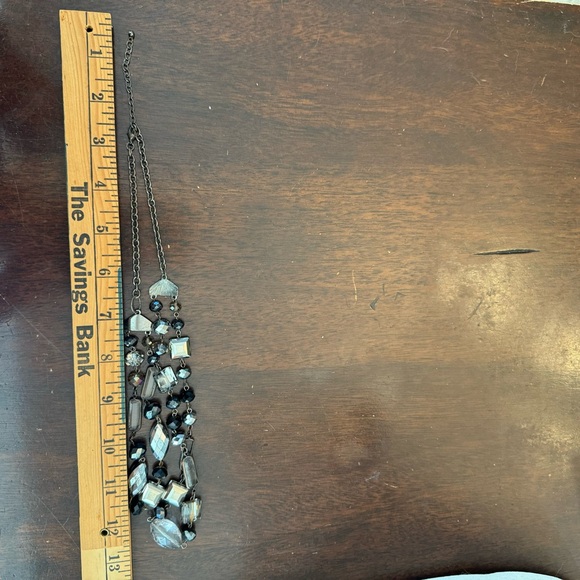 Vintage Necklace Black & Clear Glass  Plastic Faceted Beads Double Strand - Picture 7 of 7